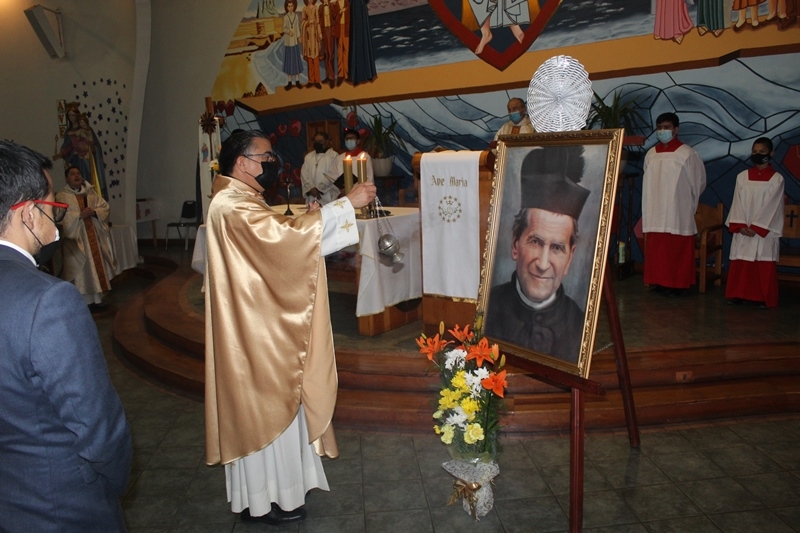 Comunidad Educativa Pastoral renueva compromiso de fidelidad con Don Bosco en solemne eucaristía