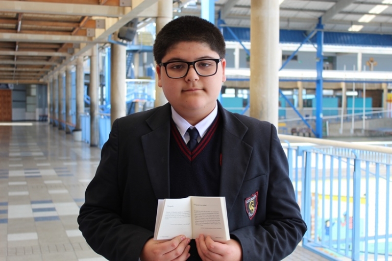 Alumno de Octavo A destacó en concurso literario Antofagasta en 100 palabras