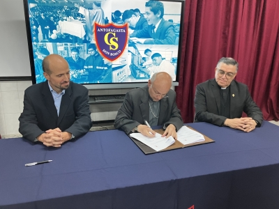 Colegio TI Don Bosco Antofagasta y Escuela Salesians Sarrià de Barcelona firman convenio de colaboración