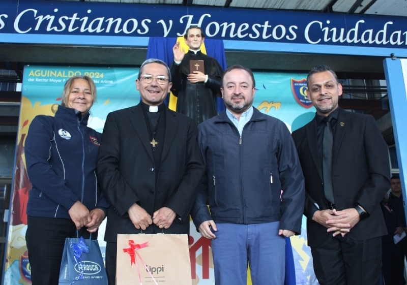 Salesianos Antofagasta celebra 35 años de ordenación sacerdotal del Padre Director, Miguel Rojas Andrade